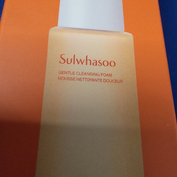 Sulwhasoo Gentle Cleansing Foam 50ml NIB - Picture 7 of 14
